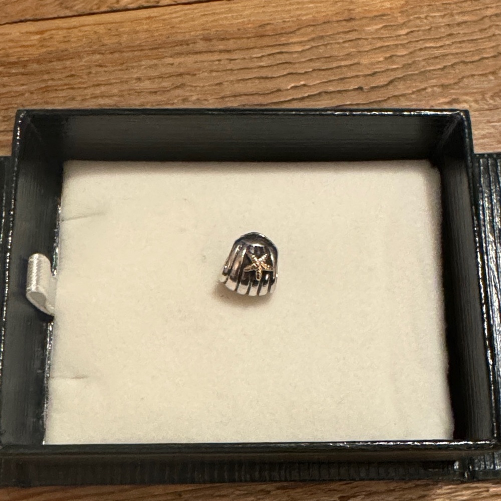 Pandora 14k Gold and Sterling Silver Starfish Charm